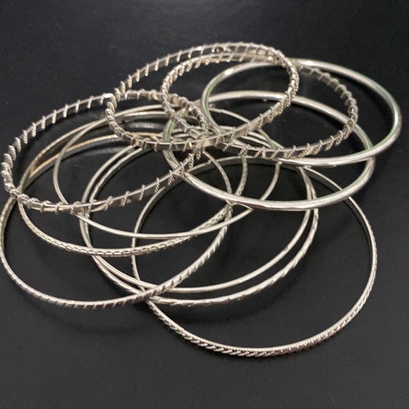 11 Silver-tone Bangle Bracelet Lot - Picture 2 of 11